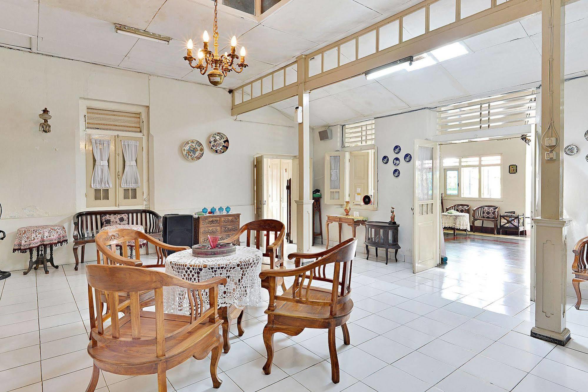 Zen Rooms Panembahan Kraton Yogyakarta Eksteriør billede