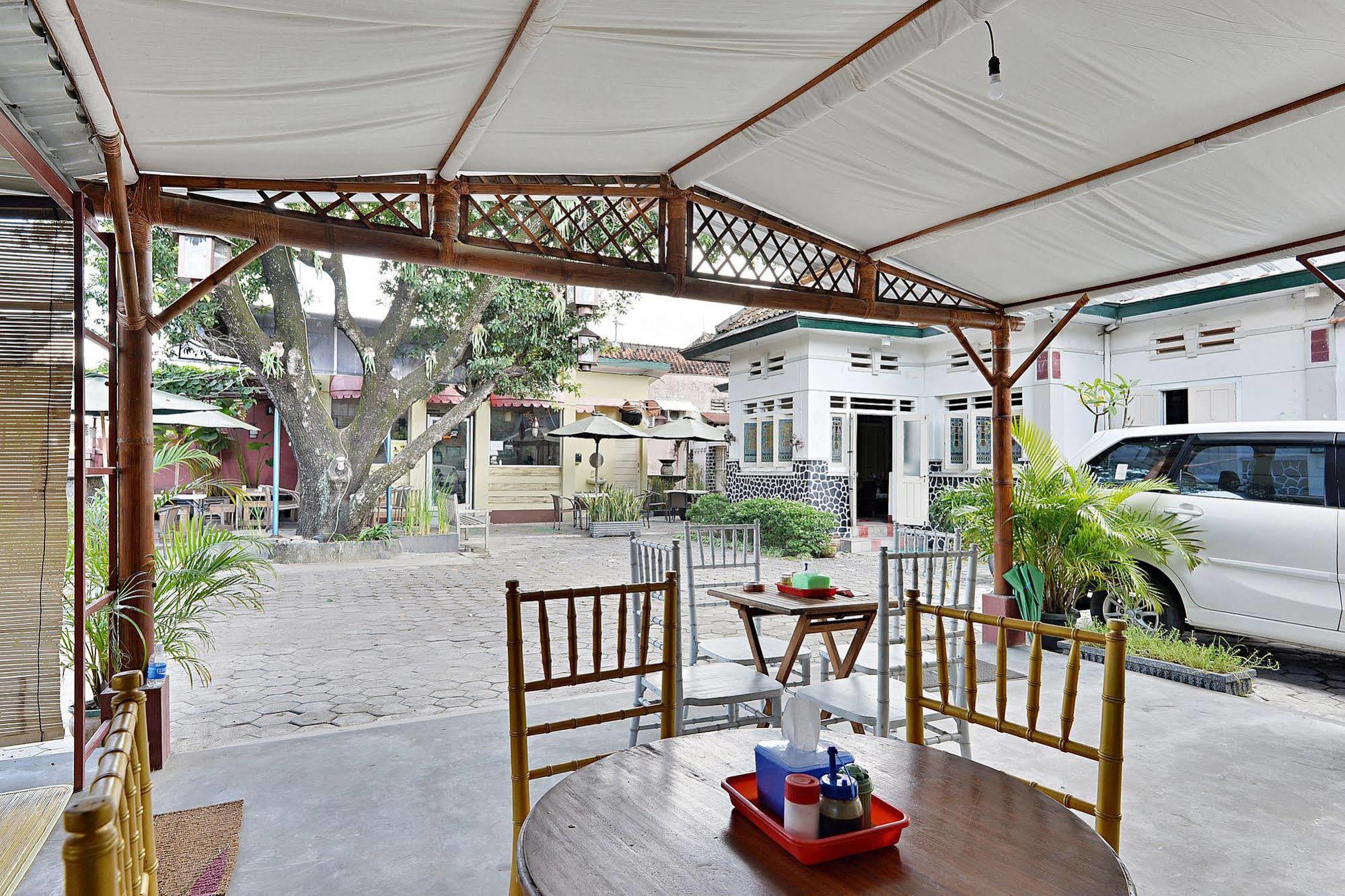 Zen Rooms Panembahan Kraton Yogyakarta Eksteriør billede